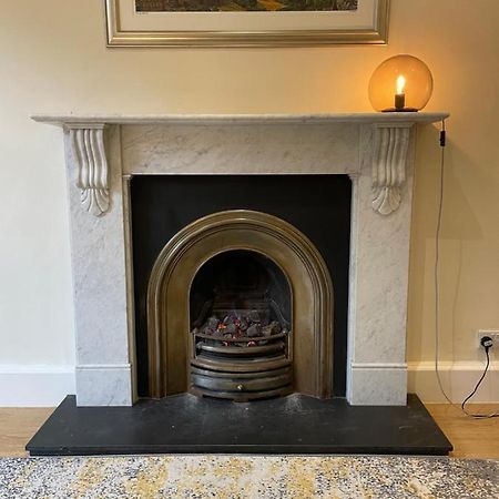Fantastic Location 10 Mins To Princes Street- 15 To Royal Mile- Main Door-Patio Edynburg Zewnętrze zdjęcie