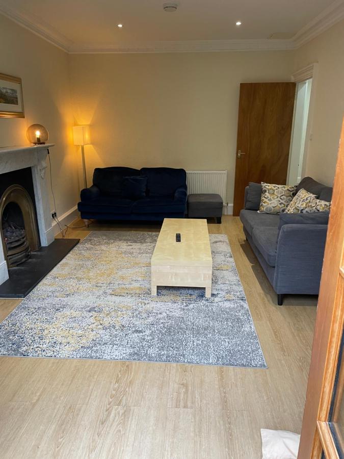 Fantastic Location 10 Mins To Princes Street- 15 To Royal Mile- Main Door-Patio Edynburg Zewnętrze zdjęcie
